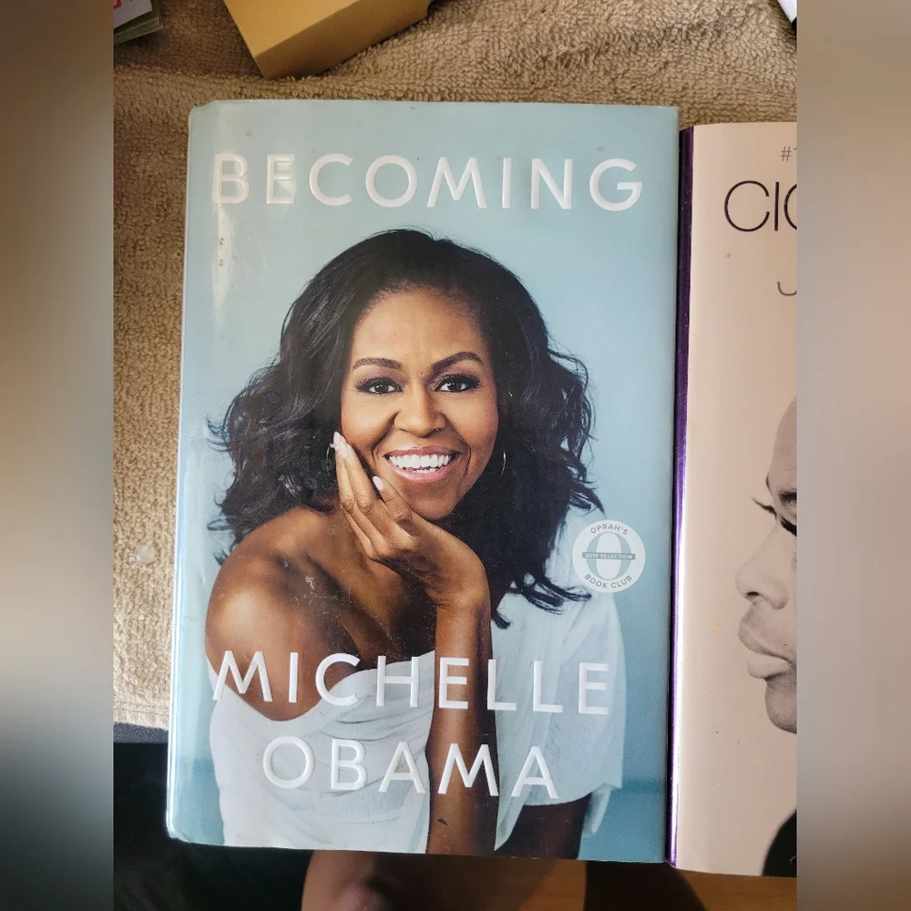 Books - Picture 7 of 8